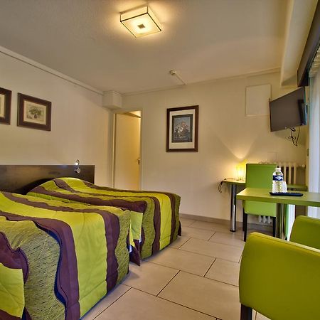 Logis Hotel Restaurant Le Chalet Du Mont Roland Sampans Esterno foto