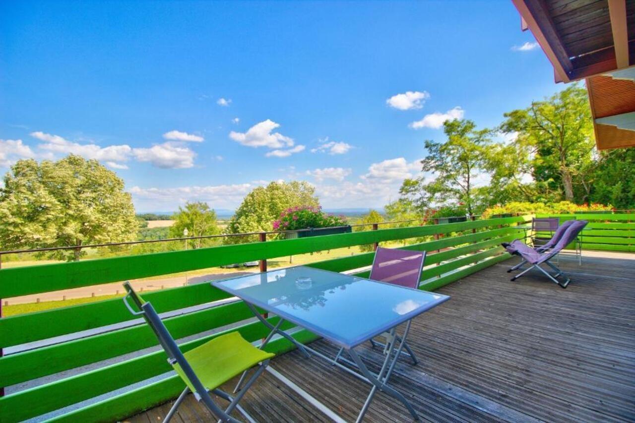 Logis Hotel Restaurant Le Chalet Du Mont Roland Sampans Esterno foto